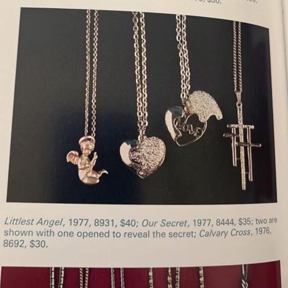 NIB Sarah Coventry 1977 OUR SECRET Heart LOVE Necklace - Picture 10 of 10